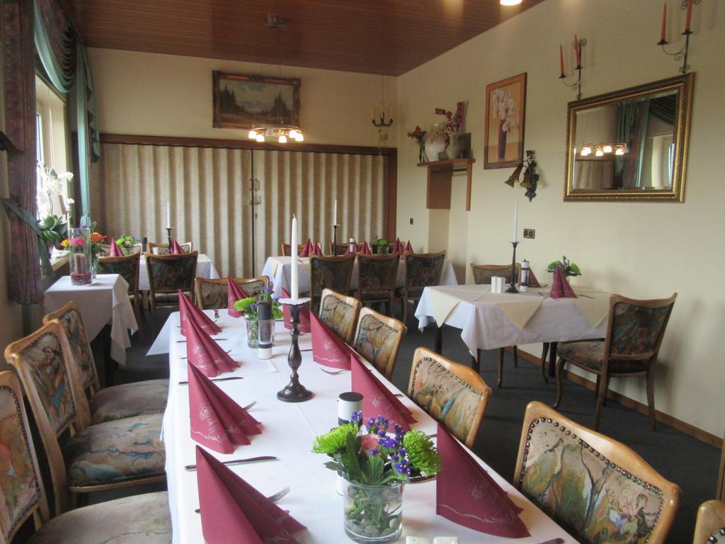 Hotel Restaurant Jonkhans ريز المظهر الخارجي الصورة