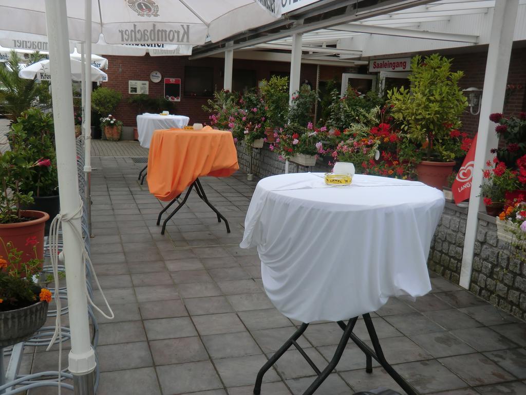 Hotel Restaurant Jonkhans ريز المظهر الخارجي الصورة